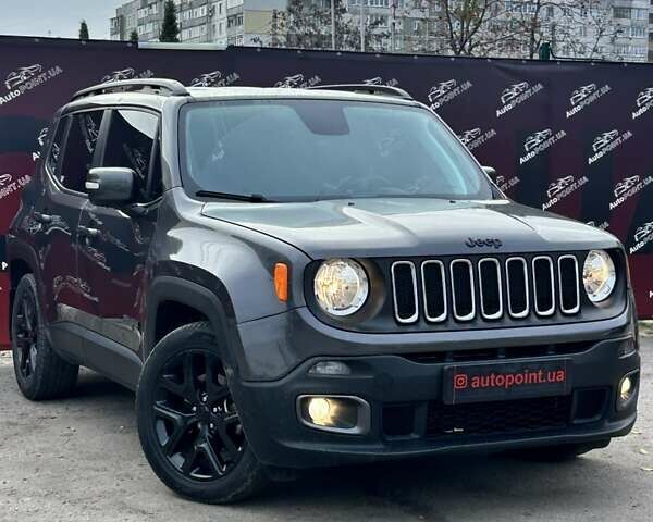 Серый Джип Ренегат, объемом двигателя 2.36 л и пробегом 81 тыс. км за 13700 $, фото 1 на Automoto.ua