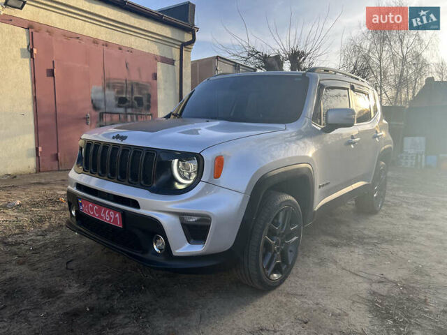 Сірий Джип Ренегат, об'ємом двигуна 1.33 л та пробігом 109 тис. км за 17300 $, фото 1 на Automoto.ua