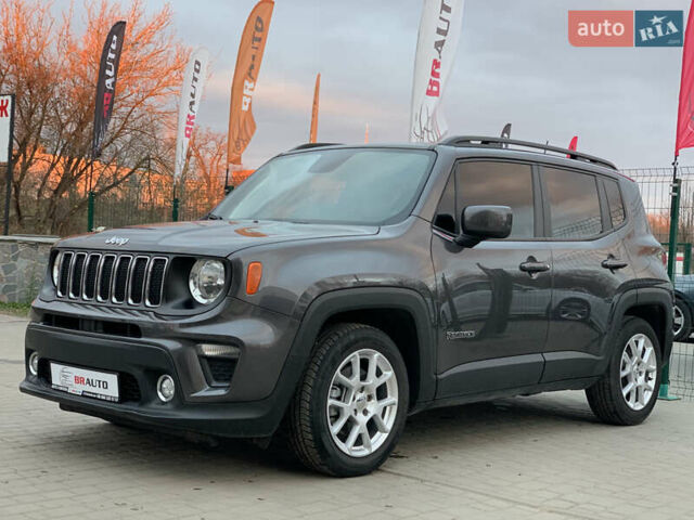 Серый Джип Ренегат, объемом двигателя 2.4 л и пробегом 95 тыс. км за 13499 $, фото 1 на Automoto.ua