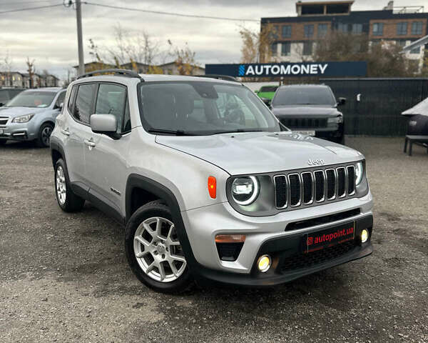 Серый Джип Ренегат, объемом двигателя 2.4 л и пробегом 17 тыс. км за 16200 $, фото 1 на Automoto.ua