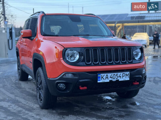 Помаранчевий Джип Ренегат, об'ємом двигуна 2.36 л та пробігом 149 тис. км за 15999 $, фото 1 на Automoto.ua