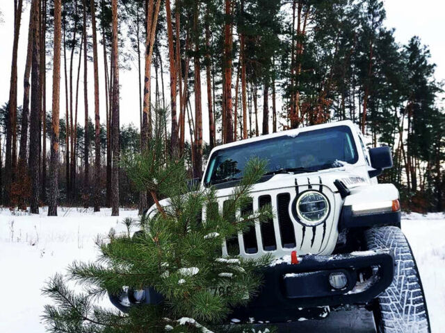 Білий Джип Wrangler, об'ємом двигуна 2 л та пробігом 22 тис. км за 50000 $, фото 1 на Automoto.ua