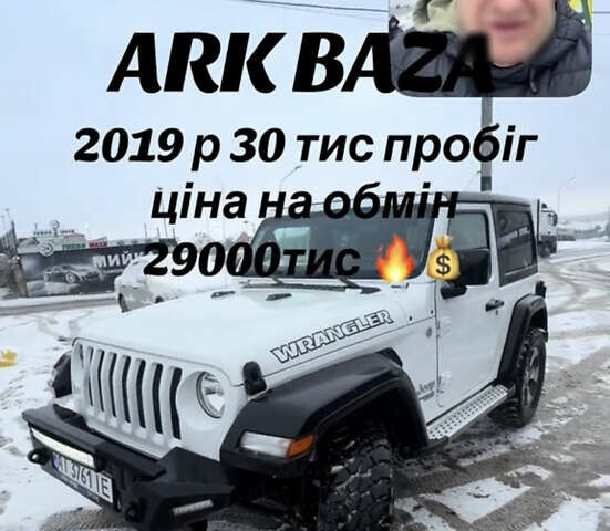 Белый Джип Вранглер, объемом двигателя 3.6 л и пробегом 30 тыс. км за 29000 $, фото 1 на Automoto.ua