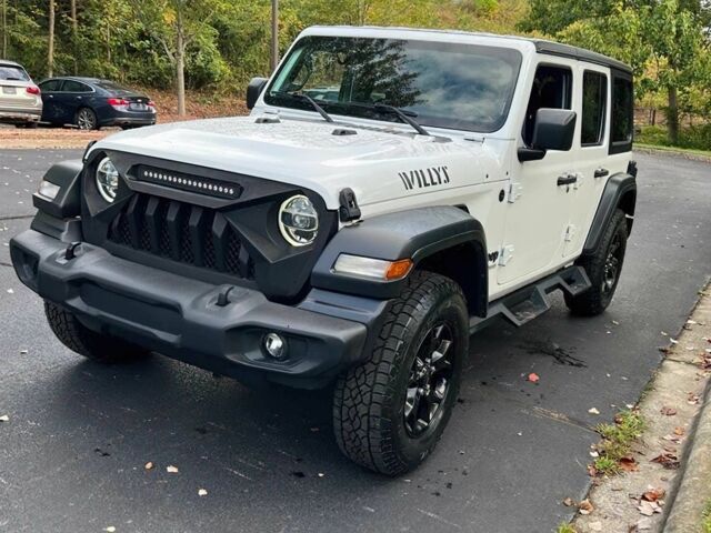 Білий Джип Wrangler, об'ємом двигуна 3.6 л та пробігом 50 тис. км за 9000 $, фото 1 на Automoto.ua