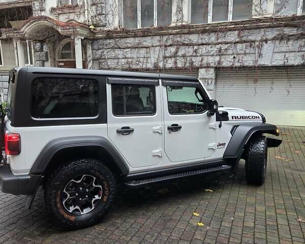 Білий Джип Wrangler, об'ємом двигуна 2 л та пробігом 24 тис. км за 58500 $, фото 1 на Automoto.ua
