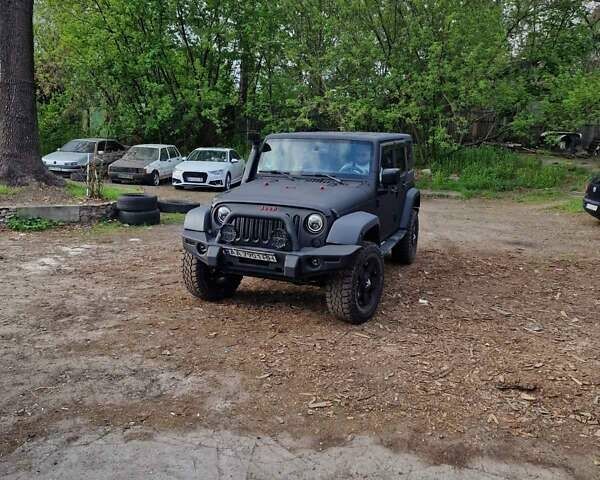 Джип Вранглер 2011 в Киеве на Automoto.ua Черный Джип Вранглер, объемом двигателя 2.77 л и пробегом 199 тыс. км за 26900 $, фото 1 на Automoto.ua