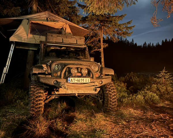 Чорний Джип Wrangler, об'ємом двигуна 3.78 л та пробігом 10 тис. км за 75000 $, фото 1 на Automoto.ua