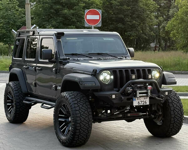 Чорний Джип Wrangler, об'ємом двигуна 3.6 л та пробігом 30 тис. км за 45000 $, фото 1 на Automoto.ua