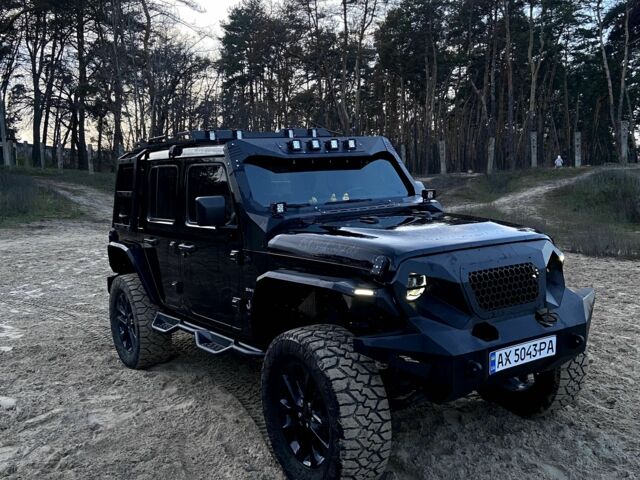 Чорний Джип Wrangler, об'ємом двигуна 2 л та пробігом 67 тис. км за 1158 $, фото 1 на Automoto.ua