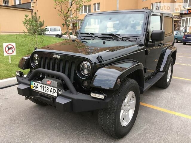 Чорний Джип Wrangler, об'ємом двигуна 2.8 л та пробігом 51 тис. км за 28000 $, фото 1 на Automoto.ua