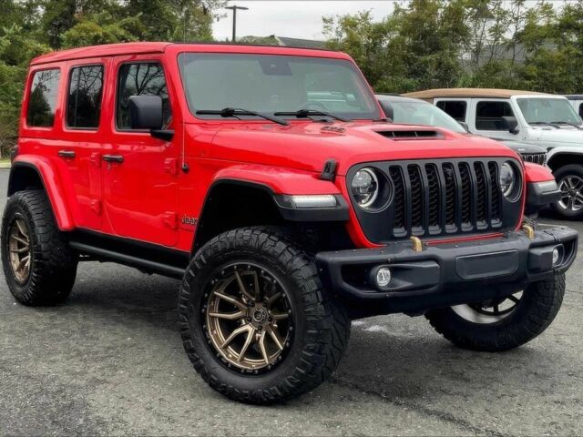 Джип Wrangler 2023 у Чернігові на Automoto.ua Червоний Джип Wrangler, об'ємом двигуна 6.4 л та пробігом 26 тис. км за 24500 $, фото 1 на Automoto.ua