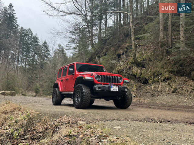 Червоний Джип Wrangler, об'ємом двигуна 3.6 л та пробігом 4 тис. км за 70000 $, фото 1 на Automoto.ua