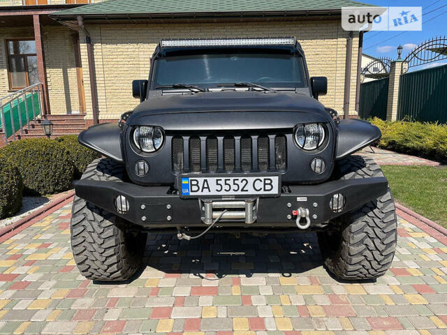 Джип Wrangler, об'ємом двигуна 3.6 л та пробігом 66 тис. км за 40000 $, фото 1 на Automoto.ua