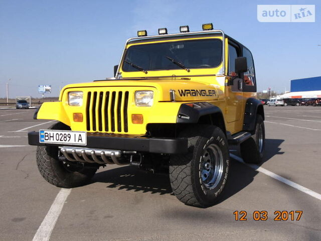 Жовтий Джип Wrangler, об'ємом двигуна 2.5 л та пробігом 180 тис. км за 14800 $, фото 1 на Automoto.ua