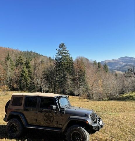 Сірий Джип Wrangler, об'ємом двигуна 3.6 л та пробігом 50 тис. км за 29900 $, фото 1 на Automoto.ua