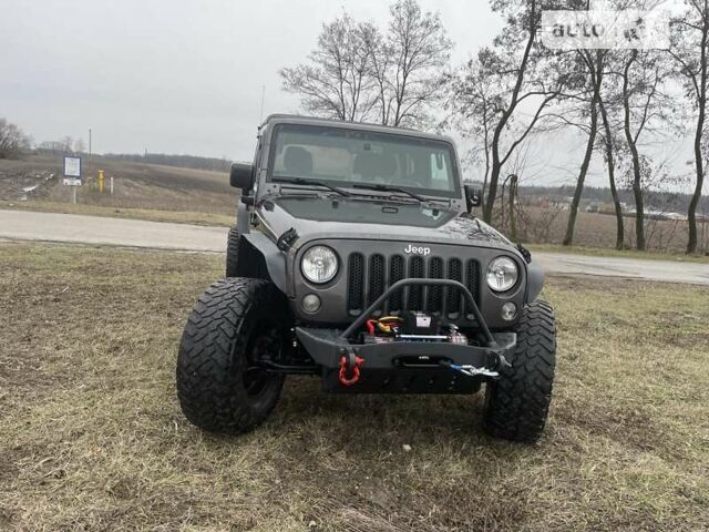 Сірий Джип Wrangler, об'ємом двигуна 3.6 л та пробігом 100 тис. км за 24500 $, фото 1 на Automoto.ua