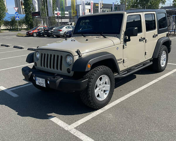 Сірий Джип Wrangler, об'ємом двигуна 3.6 л та пробігом 61 тис. км за 29800 $, фото 1 на Automoto.ua