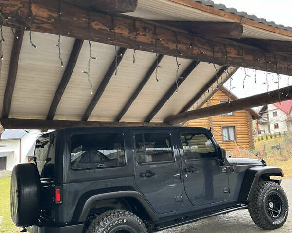 Сірий Джип Wrangler, об'ємом двигуна 3.6 л та пробігом 60 тис. км за 28200 $, фото 1 на Automoto.ua