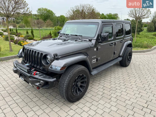 Сірий Джип Wrangler, об'ємом двигуна 2 л та пробігом 108 тис. км за 37800 $, фото 1 на Automoto.ua