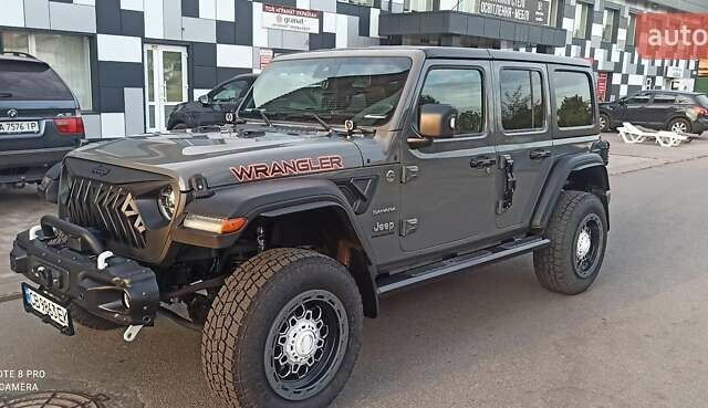 Серый Джип Вранглер, объемом двигателя 2 л и пробегом 89 тыс. км за 33000 $, фото 1 на Automoto.ua