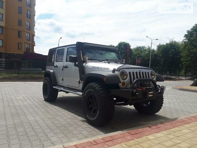 Сірий Джип Wrangler, об'ємом двигуна 2.8 л та пробігом 170 тис. км за 30000 $, фото 1 на Automoto.ua