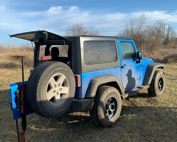 Синій Джип Wrangler, об'ємом двигуна 3.6 л та пробігом 151 тис. км за 25000 $, фото 1 на Automoto.ua