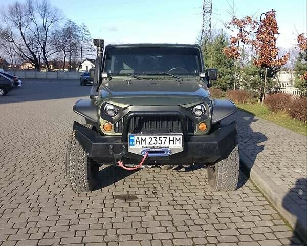 Зелений Джип Wrangler, об'ємом двигуна 2.7 л та пробігом 140 тис. км за 26850 $, фото 1 на Automoto.ua