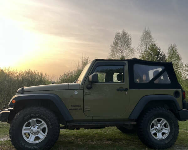 Зелений Джип Wrangler, об'ємом двигуна 3.6 л та пробігом 90 тис. км за 20000 $, фото 1 на Automoto.ua