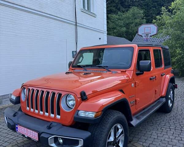 Оранжевый Джип Вранглер, объемом двигателя 3.6 л и пробегом 124 тыс. км за 26500 $, фото 1 на Automoto.ua