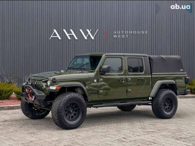 Джип Gladiator, объемом двигателя 3 л и пробегом 66 тыс. км за 53000 $, фото 1 на Automoto.ua