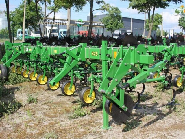 Зеленый Джон Дир 825, объемом двигателя 0 л и пробегом 0 тыс. км за 247739 $, фото 1 на Automoto.ua