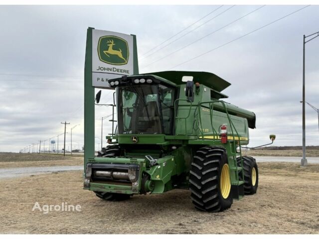 Джон Дир 9770 STS, объемом двигателя 0 л и пробегом 0 тыс. км за 70393 $, фото 1 на Automoto.ua