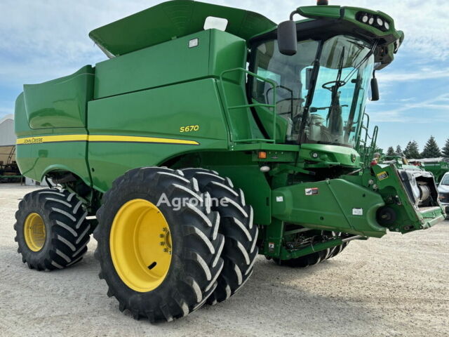 Джон Дир С 670, объемом двигателя 0 л и пробегом 0 тыс. км за 166274 $, фото 1 на Automoto.ua