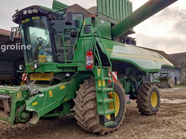 Джон Дир С690, объемом двигателя 0 л и пробегом 0 тыс. км за 185716 $, фото 1 на Automoto.ua