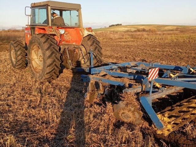 Джон Дир Другая, объемом двигателя 0 л и пробегом 0 тыс. км за 13500 $, фото 1 на Automoto.ua