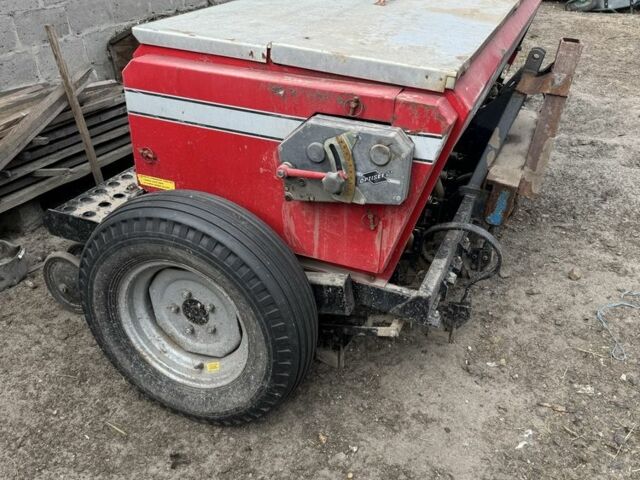 Красный Юко 2.5, объемом двигателя 0 л и пробегом 0 тыс. км за 3900 $, фото 1 на Automoto.ua