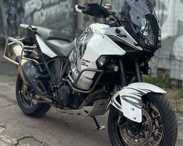 КТМ 1290 Super Adventure S, объемом двигателя 0 л и пробегом 40 тыс. км за 13000 $, фото 1 на Automoto.ua