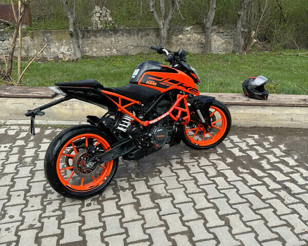 Помаранчевий КТМ 200, об'ємом двигуна 0.2 л та пробігом 26 тис. км за 3550 $, фото 1 на Automoto.ua