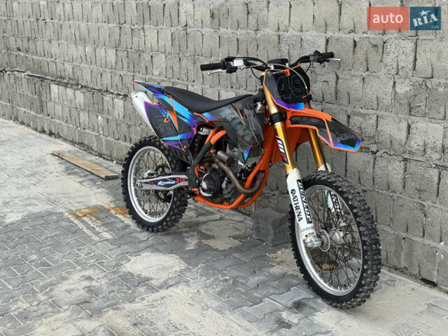 КТМ 250 SX-F, объемом двигателя 0.25 л и пробегом 1 тыс. км за 3400 $, фото 1 на Automoto.ua