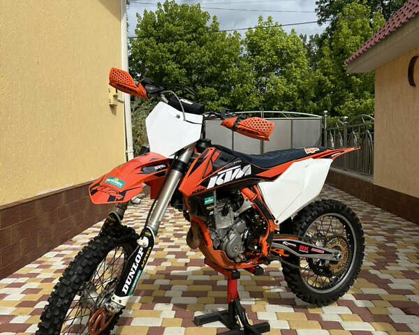 КТМ 250 SX-F, объемом двигателя 0.25 л и пробегом 10 тыс. км за 4099 $, фото 1 на Automoto.ua