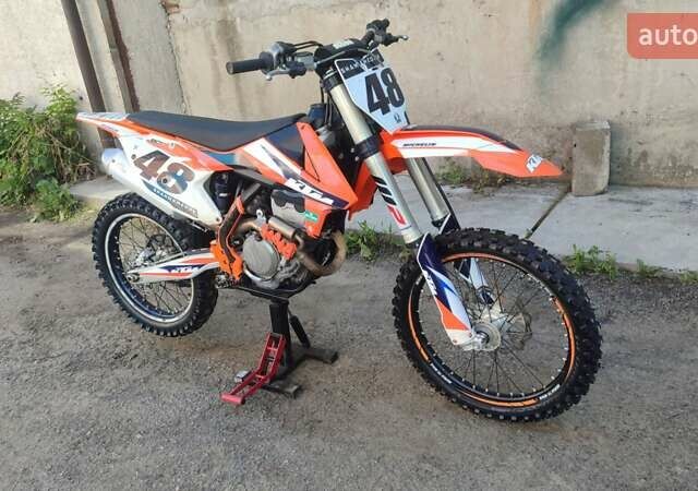 Оранжевый КТМ 250 SX-F, объемом двигателя 0.25 л и пробегом 2 тыс. км за 4300 $, фото 1 на Automoto.ua
