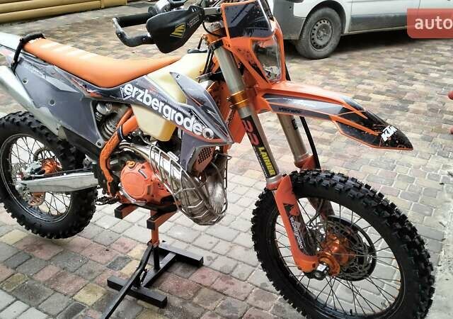 КТМ 300 EXC, объемом двигателя 0 л и пробегом 300 тыс. км за 8200 $, фото 1 на Automoto.ua