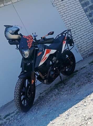 Білий КТМ 390 Adventure, об'ємом двигуна 0.37 л та пробігом 17 тис. км за 5100 $, фото 1 на Automoto.ua