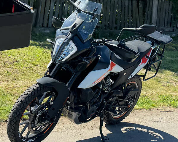Білий КТМ 390 Adventure, об'ємом двигуна 0.37 л та пробігом 7 тис. км за 6000 $, фото 1 на Automoto.ua