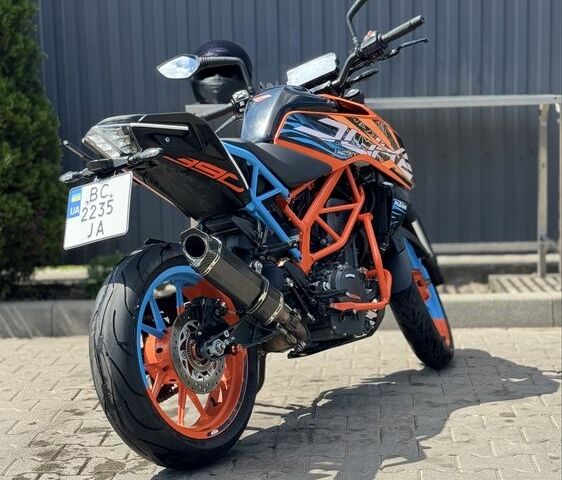 КТМ 390 Duke, объемом двигателя 0.37 л и пробегом 0 тыс. км за 3878 $, фото 1 на Automoto.ua