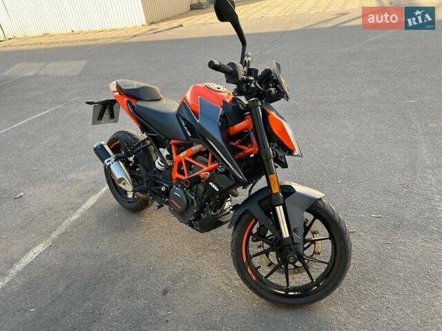 КТМ 390 Duke, объемом двигателя 0 л и пробегом 5 тыс. км за 5500 $, фото 1 на Automoto.ua