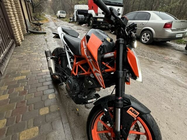 КТМ 390 Duke, объемом двигателя 0.39 л и пробегом 0 тыс. км за 4000 $, фото 1 на Automoto.ua