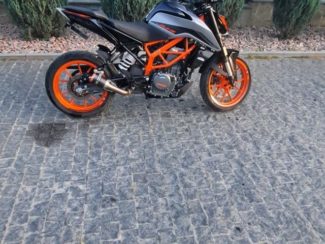КТМ 390 Duke, объемом двигателя 0.39 л и пробегом 0 тыс. км за 4800 $, фото 1 на Automoto.ua