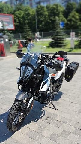 Белый КТМ 790 Adventure, объемом двигателя 0 л и пробегом 5 тыс. км за 12000 $, фото 1 на Automoto.ua