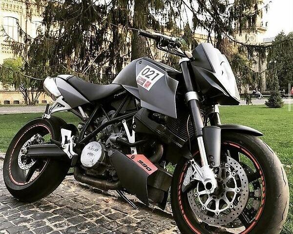 Сірий КТМ 990 Super Duke, об'ємом двигуна 0.99 л та пробігом 28 тис. км за 2899 $, фото 1 на Automoto.ua